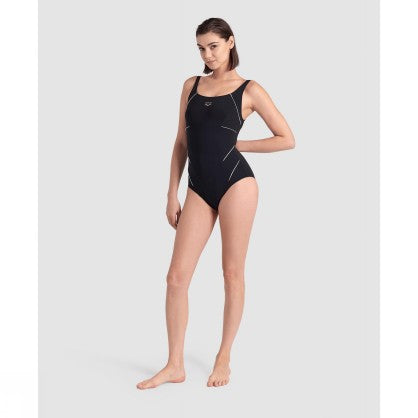 W JEWEL ONE PIECE R