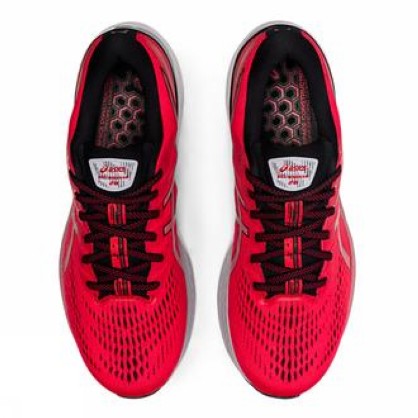 GEL-KAYANO 28
