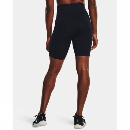 UA TRAIN SEAMLESS SHORT