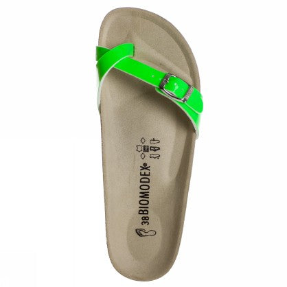 FLIP FLOPS