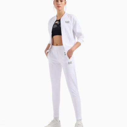 SPORTS SUIT