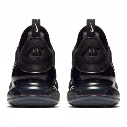 AIR MAX 270