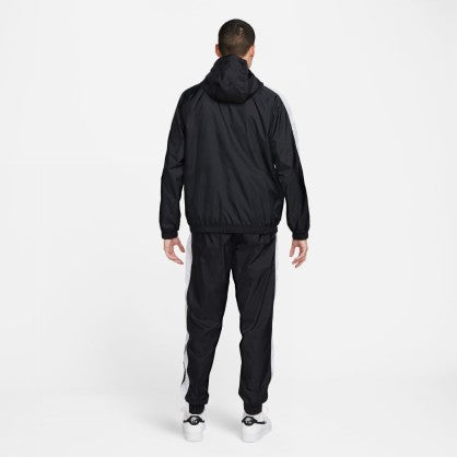SPORTSWEAR