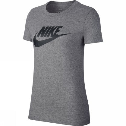 W NSW TEE ESSNTL ICON FUTURA