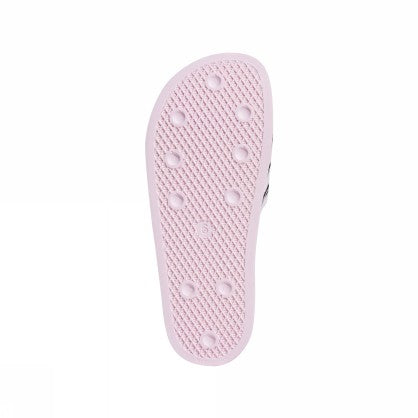 ADILETTE W