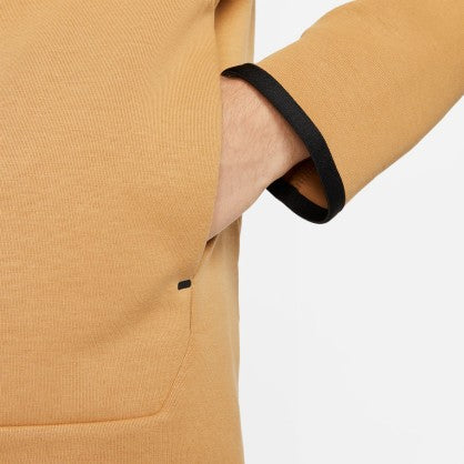 SPORTSWEAR TECH FLEECE