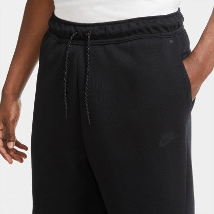 SPORTSWEAR TECH FLEECE