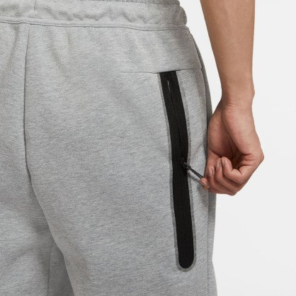SPORTSWEAR TECH FLEECE