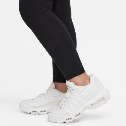 SPORTSWEAR FAVORITES