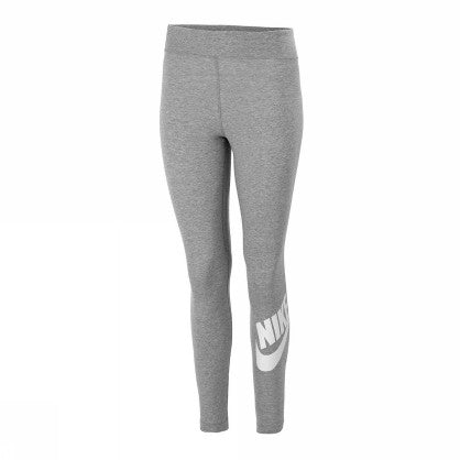SPORTSWEAR ESSENTIAL