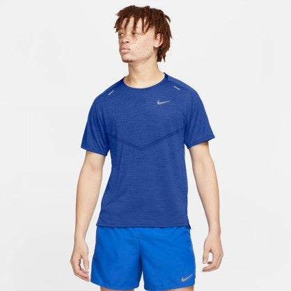 Dri-FIT ADV Techknit Ultra