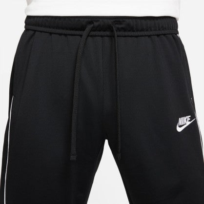SPORTSWEAR