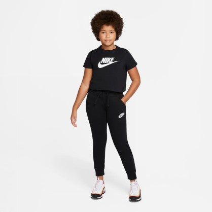 SPORTSWEAR