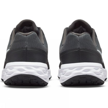 NIKE REVOLUTION 6