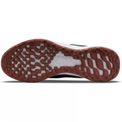 NIKE REVOLUTION 6