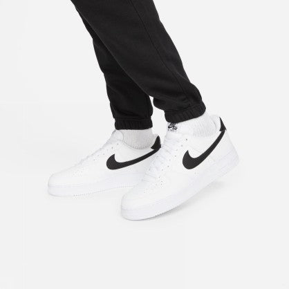 SPORTSWEAR