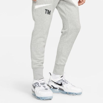 SPORTSWEAR SWOOSH