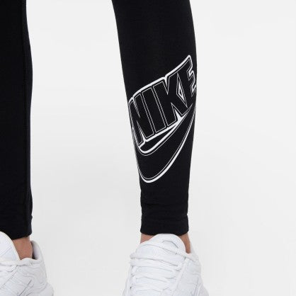 SPORTSWEAR FAVORITES