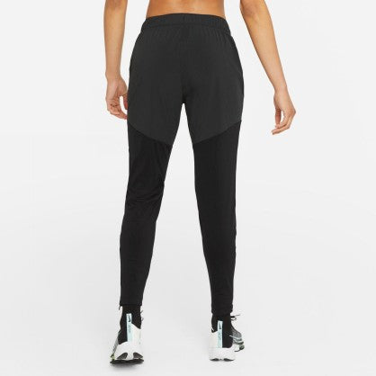 DRI-FIT ESSENTIAL