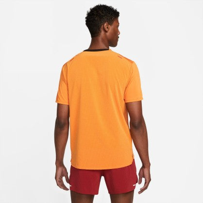 DRI-FIT RISE 365