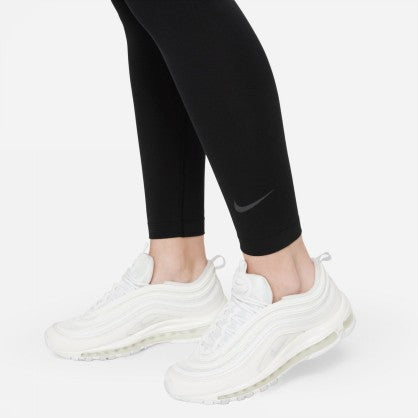 SPORTSWEAR CLUB