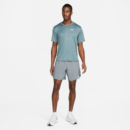 DRI-FIT STRIDE