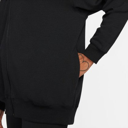 SPORTSWEAR