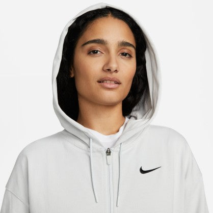 SPORTSWEAR