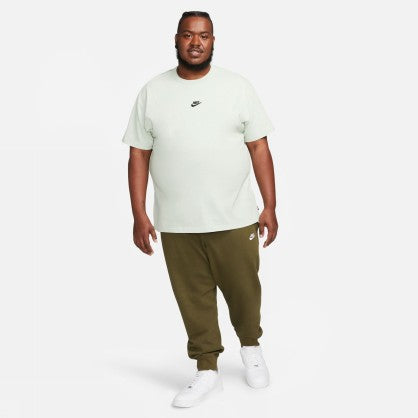 SPORTSWEAR PREMIUM ESSENTIALS