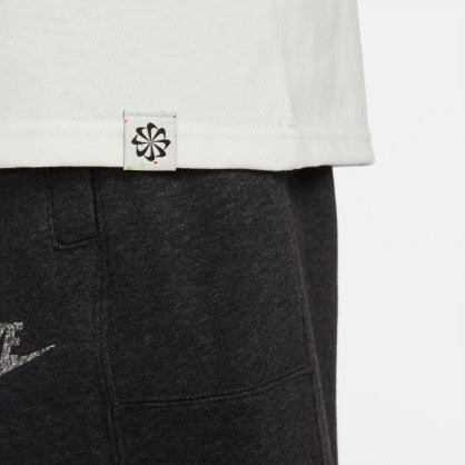 SPORTSWEAR