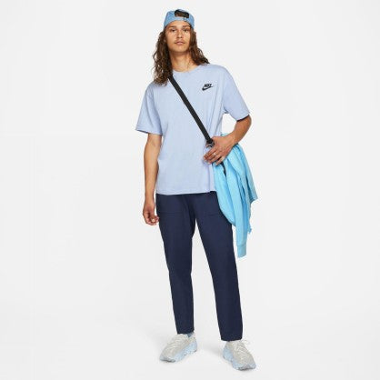 SPORTSWEAR