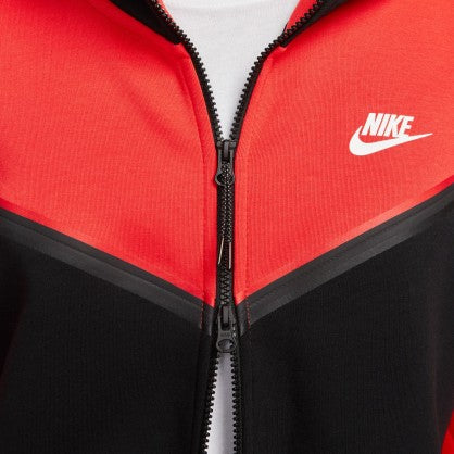 SPORTSWEAR TECH FLEECE