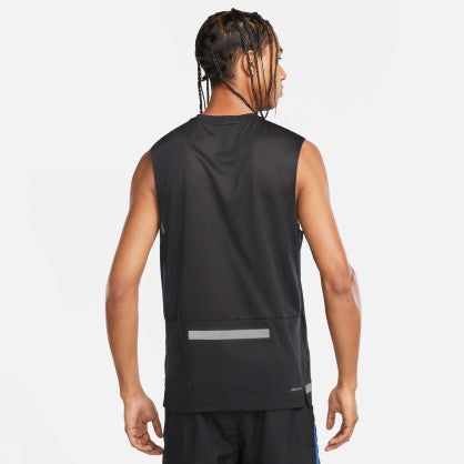 DRI-FIT RUN DIVISION RISE 365
