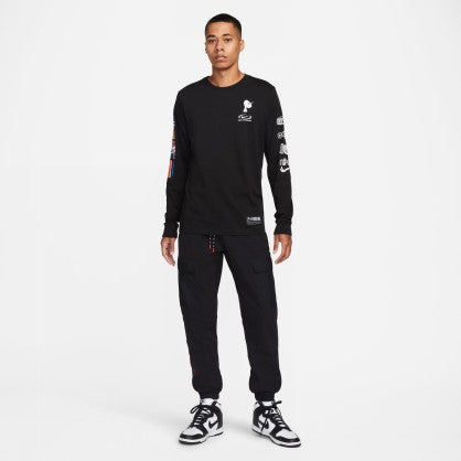 SPORTSWEAR