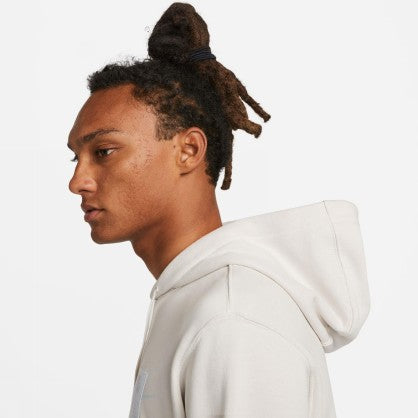 SPORTSWEAR