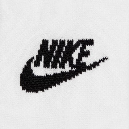 EVERYDAY ESSENTIAL