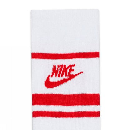 SPORTSWEAR
