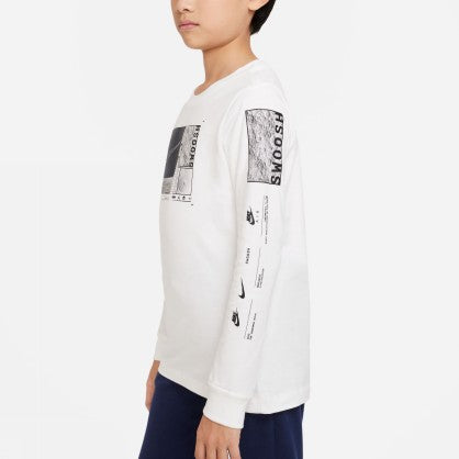 SPORTSWEAR