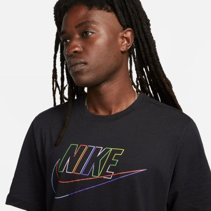 SPORTSWEAR