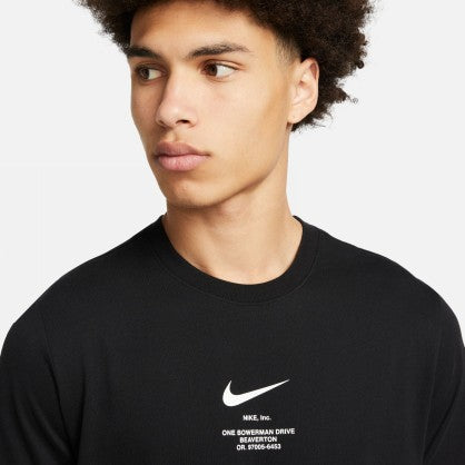 SPORTSWEAR