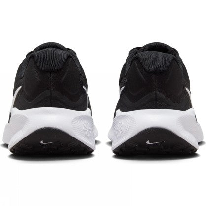 Nike Revolution 7