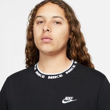 SPORTSWEAR CLUB