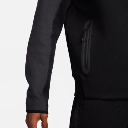 Tech Fleece