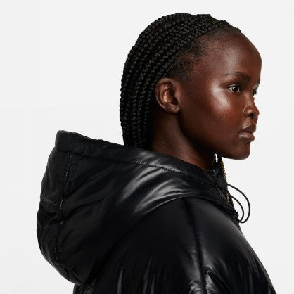 SPORTSWEAR PREMIUM ESSENTIALS