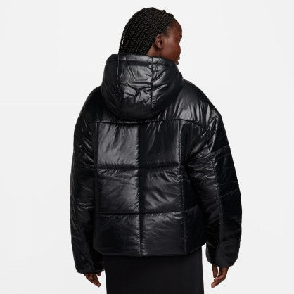 SPORTSWEAR PREMIUM ESSENTIALS