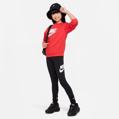 SPORTSWEAR ESSENTIALS