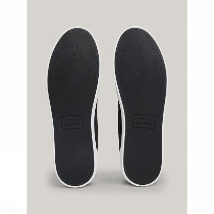 TH HI VULC LOW STRIP