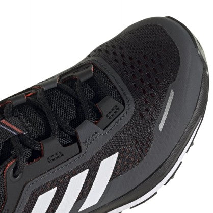 TERREX AGRAVIC FLOW CBLACK/CRYWHT/SOLRED
