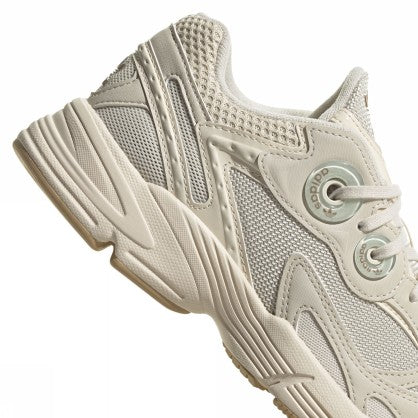 adidas ASTIR W