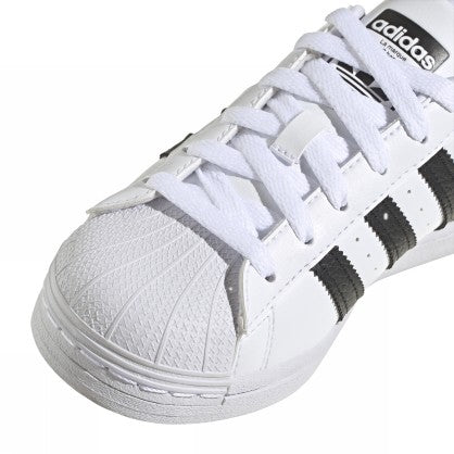 SUPERSTAR J